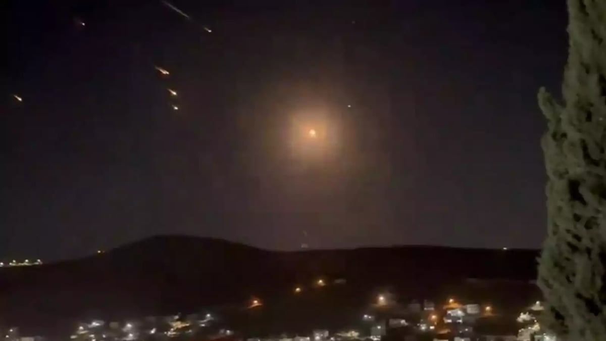 Missiles balistiques iraniens frappant Tel Aviv (Israël) et sa région (1er octobre 2024).