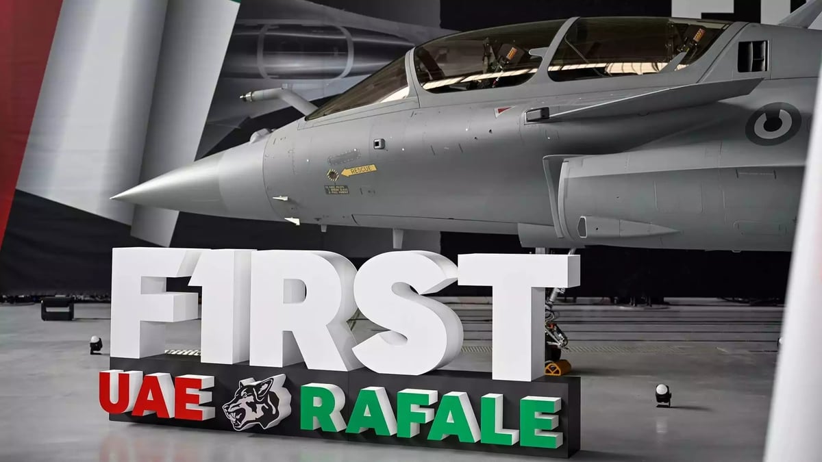 Présentation du tout premier Rafale B F4 des Émirats Arabes Unis (29 janvier 2025).
