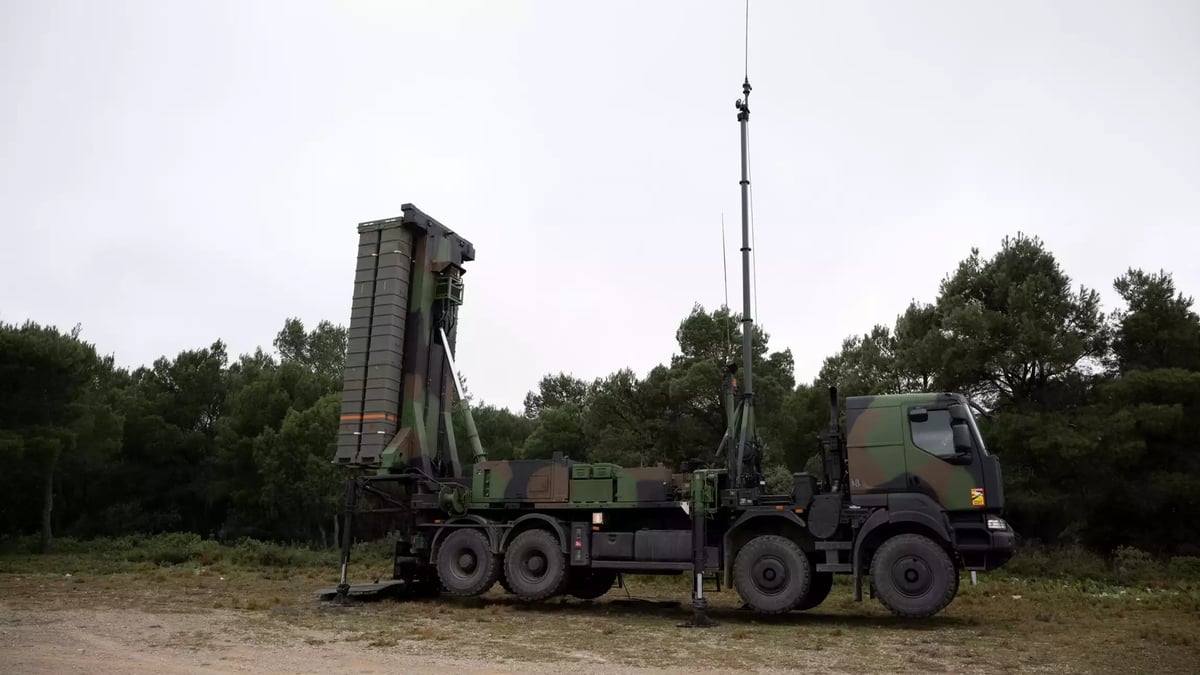 Système antiaérien SAMP/T français déployé dans le cadre de l'exercice Orion 23 (23 février 2023).