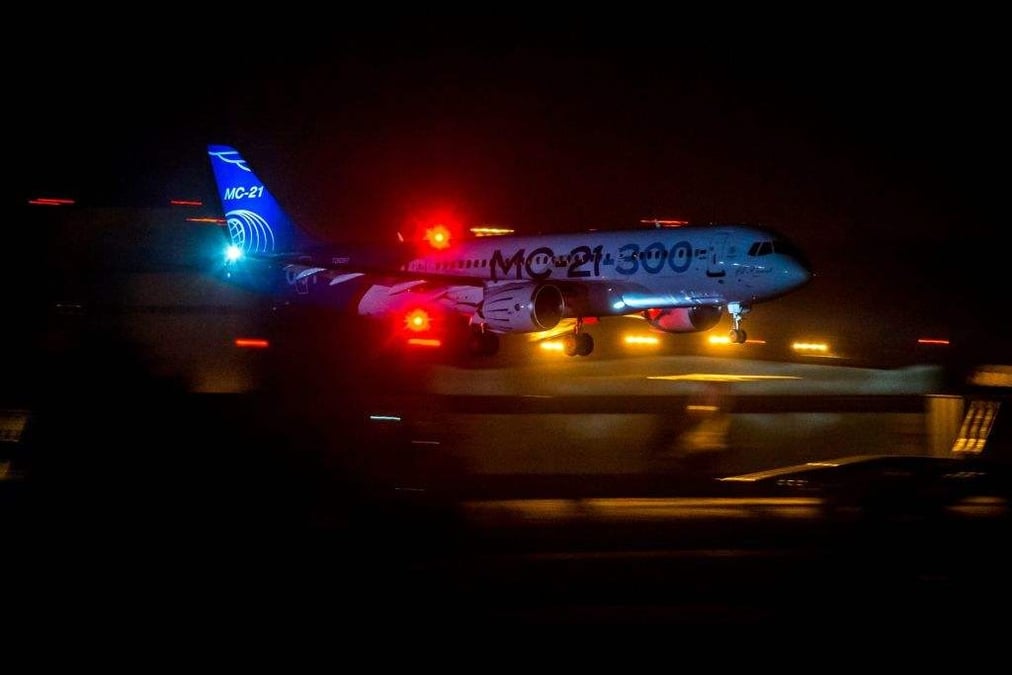 MC-21-300.