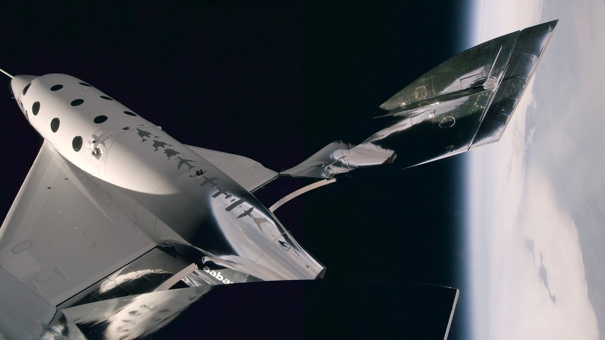 Le SpaceShipTwo évolue déjà quatre fois plus haut qu’un avion de ligne.