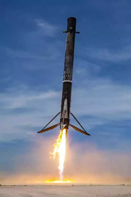 Huitième récupération de l’étage B1061 du Falcon 9 de SpaceX, le 25 mai.