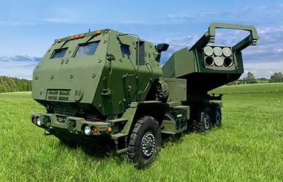 Image d'artiste d'un M142 HIMARS.