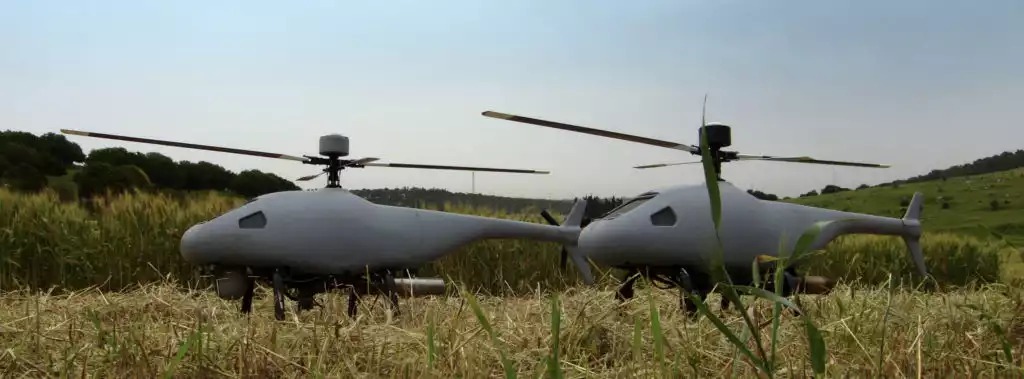 Deux drones Black Eagle 50, de Steadicopter.