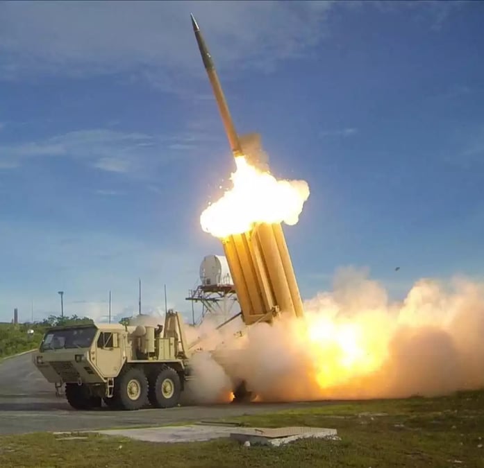 Mise à feu d'un THAAD par l'armée américaine en 2013.