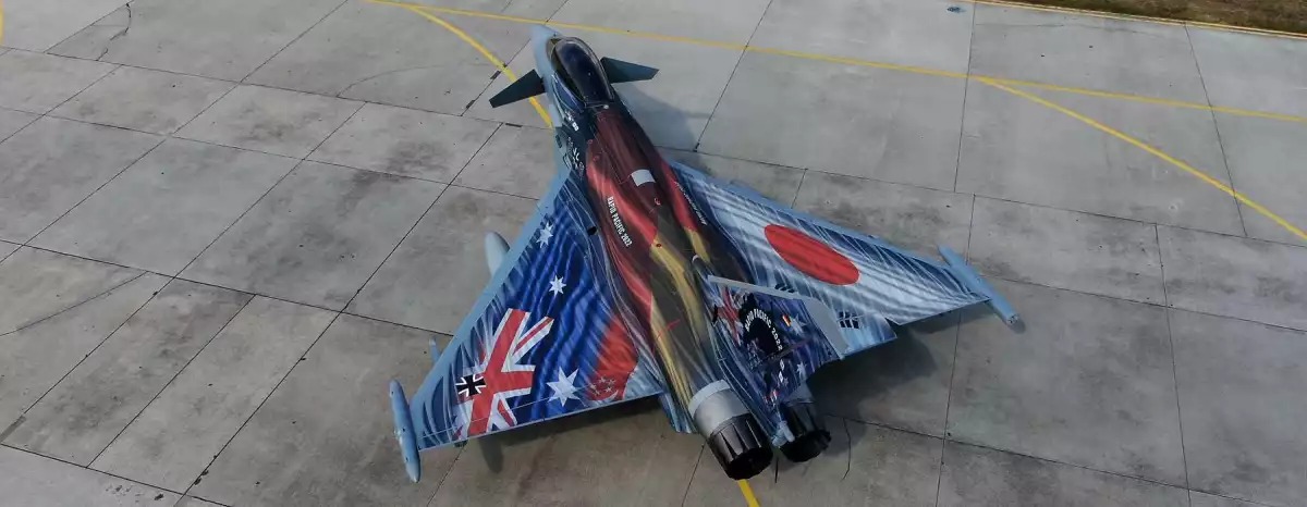 Un Eurofighter Typhoon allemand, floqué aux couleurs de l'opération Rapid Pacific 2022.
