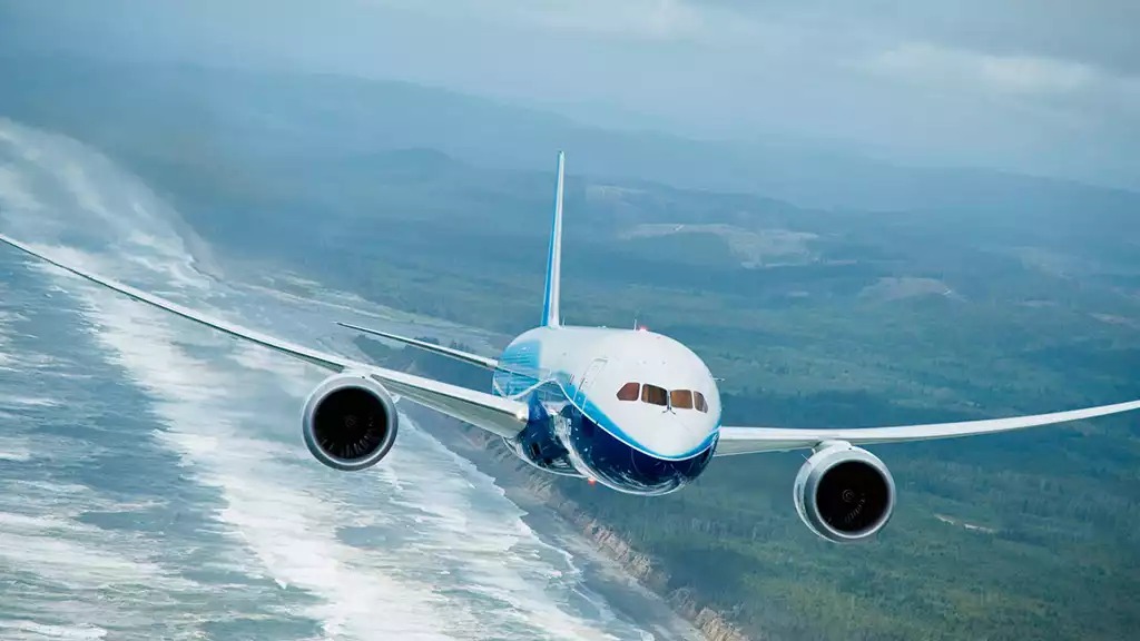 boeing-b787-82c92c10-large_tcm36-3697