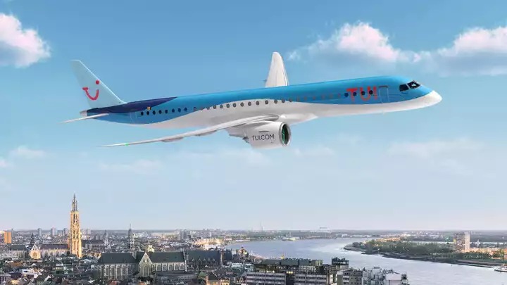 E195-E2_Tuifly-720x405-40bf8e2e-c598-4078-8ac3-243683a3f09b