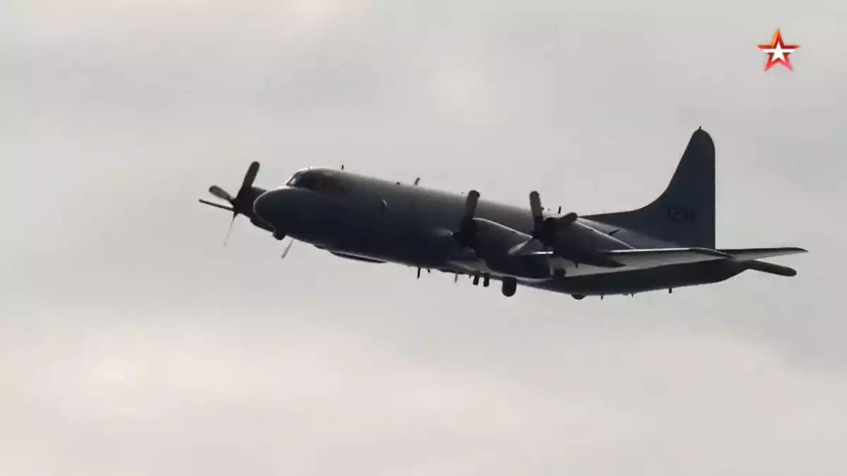 P-3C Orion norvégien après avoir largué une bouée accoustique proche du SNLE Knyaz Vladimir.