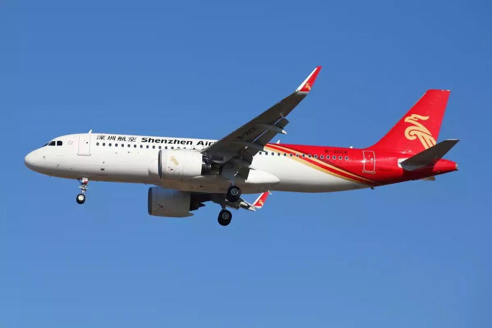 Shenzhen Airlines A320neo_1 hi res