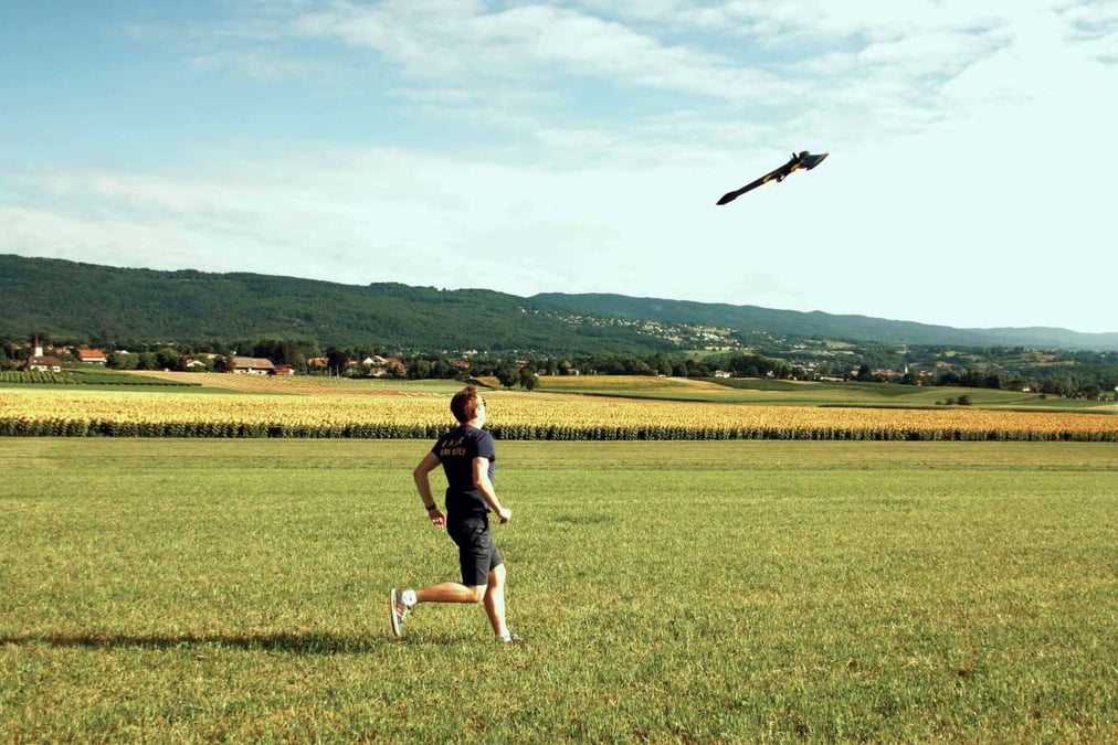 Les ailes volantes eBee et eBee Plus de senseFly seront employéss pour les expérimentations de vols hors-vue.