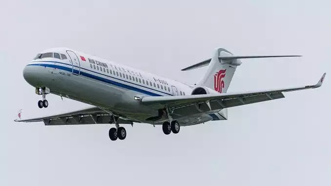1280px-B-605U@PEK_20200628125529-e1593368312116-678x381