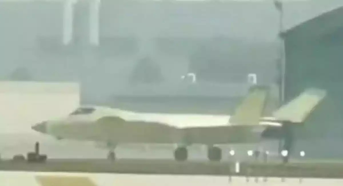 j20b