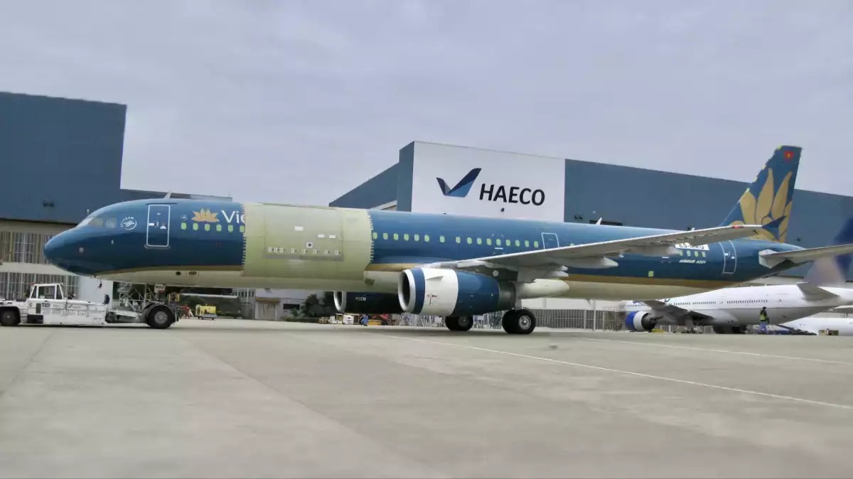 HAECO-Xiamen-completes-first-Airbus-A321-200PCF-freighter-conversion