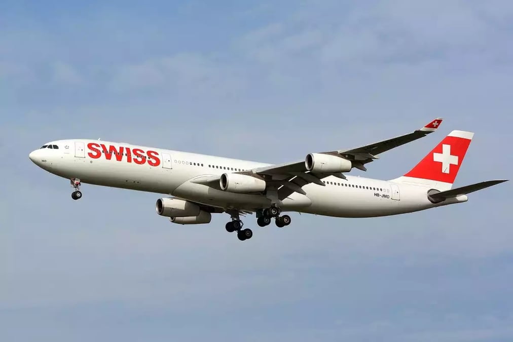 Swiss_International_Airlines,_Airbus_A340-300_HB-JMO_NRT_(19433556873)
