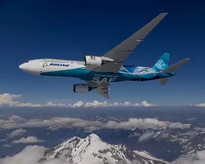 Boeing_sustainable_aviation_fuel_plane