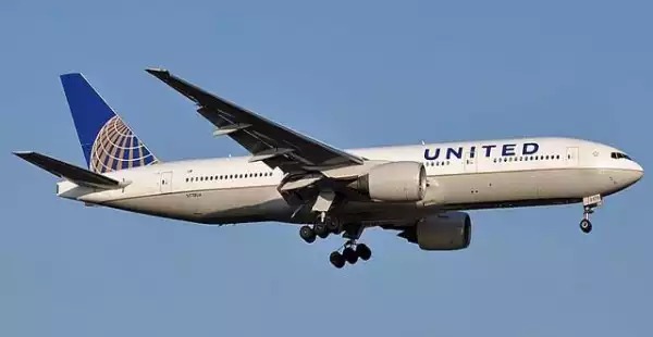 Boeing 777 United Airlines