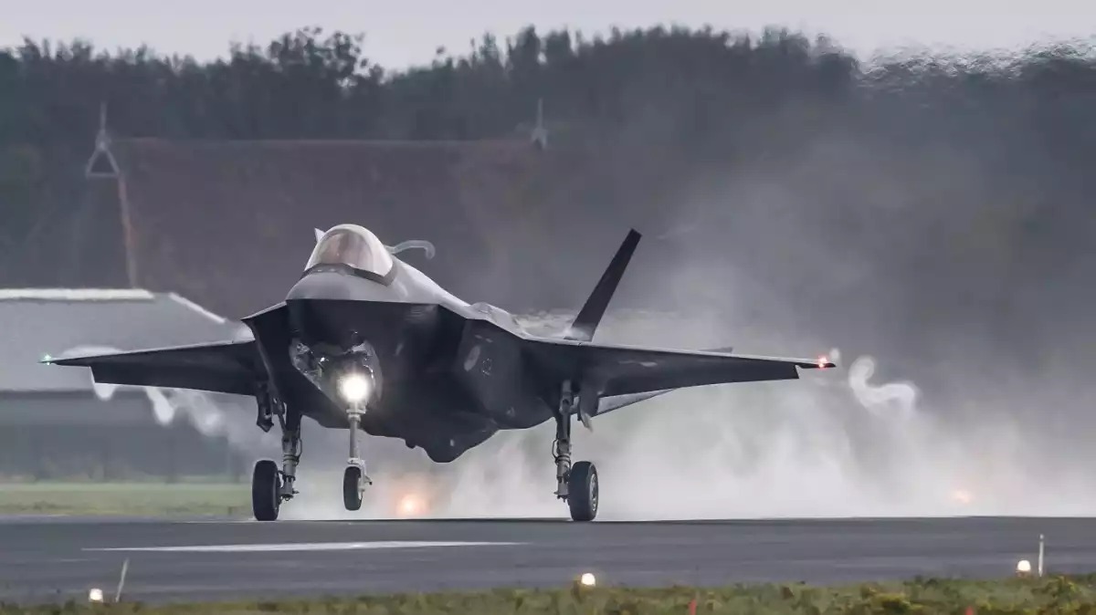 20221017-nld-f-35-by-rnlaf-Nibou1