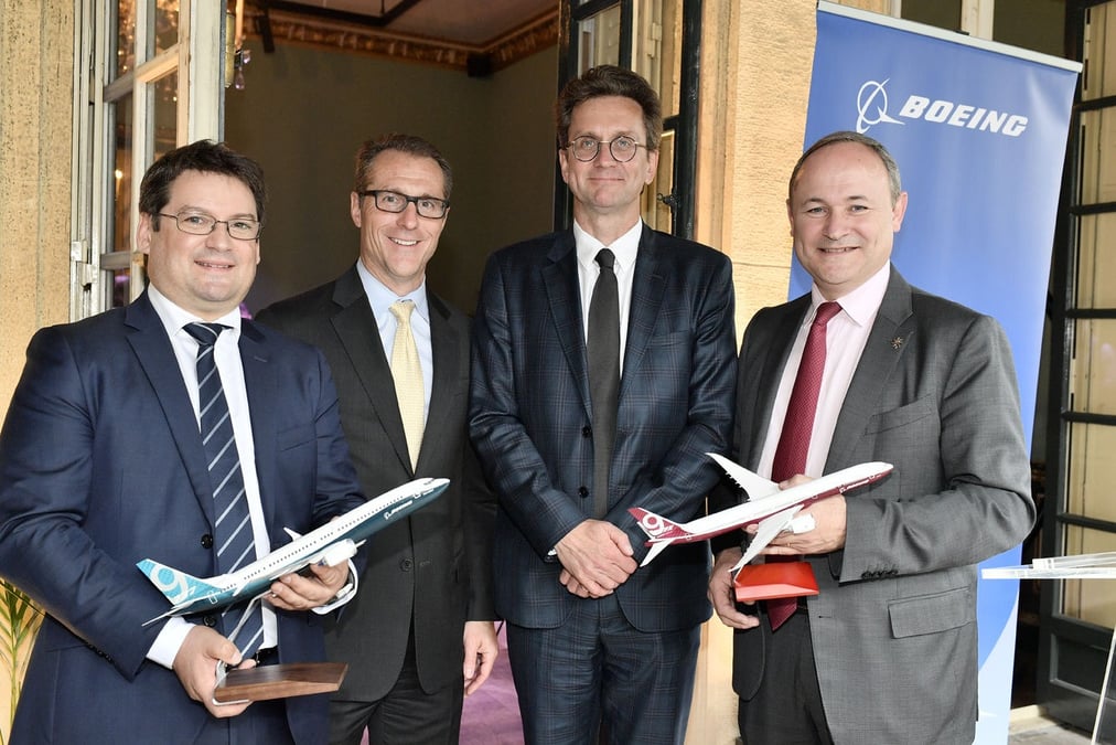 A gauche, David Arragon, directeur général de Crouzet; à droite, Jean-François Chanut, président de Ratier-Figeac.