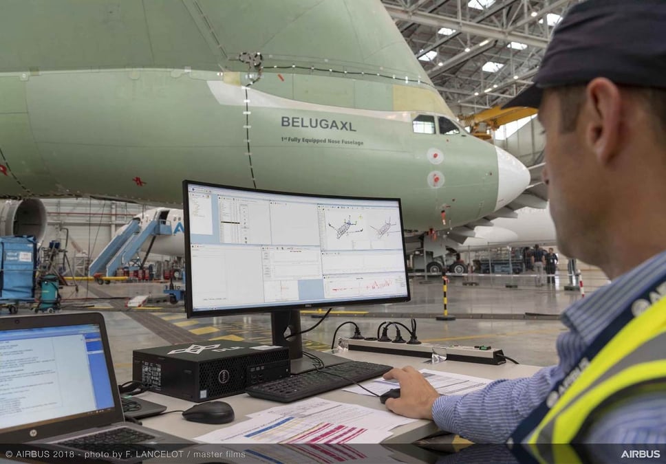 Le premier Airbus BelugaXL a fait l'objet d'essais de vibrations au sol, réalisés par l'Onera en coopération avec son équivalent allemand, le DLR.