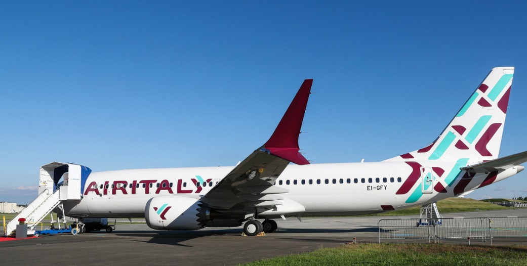 Air Italy Boeing 737 MAX 8.