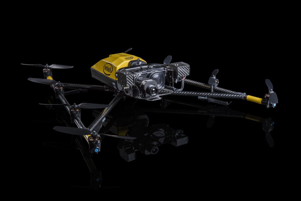 Le drone Intel Falcon 8+ est également utilisé pour l'inspection dans le milieu industriel.