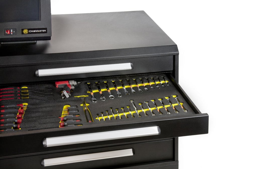 "Le système AccuDrawer de CribMaster rationalise le processus de surveillance, de gestion et de maintenance des outils"
