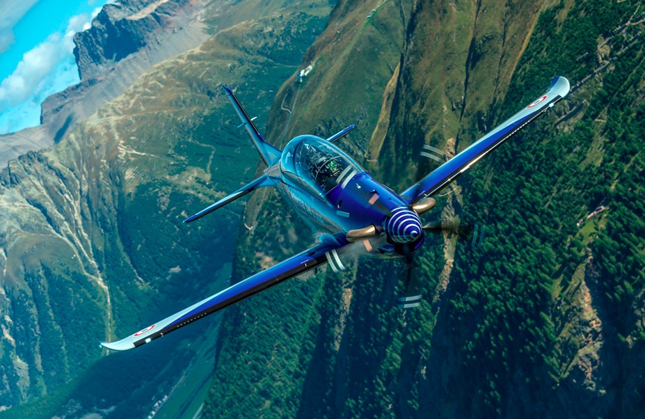 Les pilotes de chasse seront formés sur PC-21.