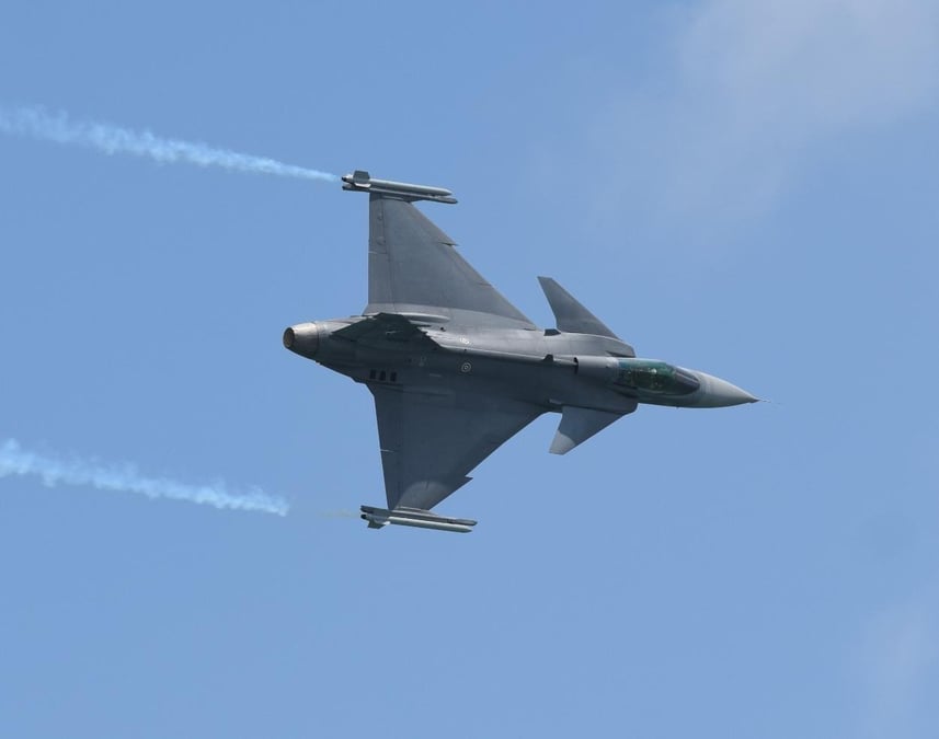 L'armée de l'Air thaïlandaise présente le Gripen au Singapore Air Show 2018.