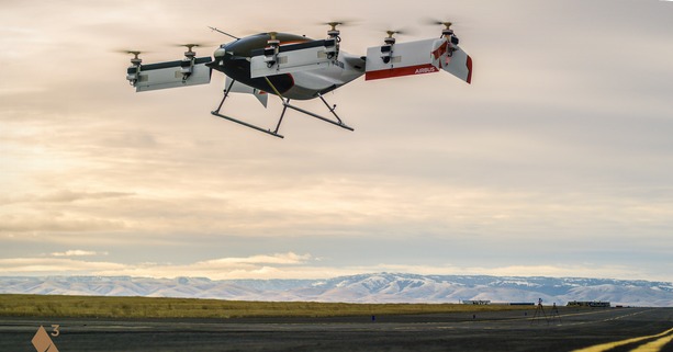 Vahana au cours de son premier vol, qui a permis d'atteindre 5 m de hauteur en mode de pilotage entièrement automatique.