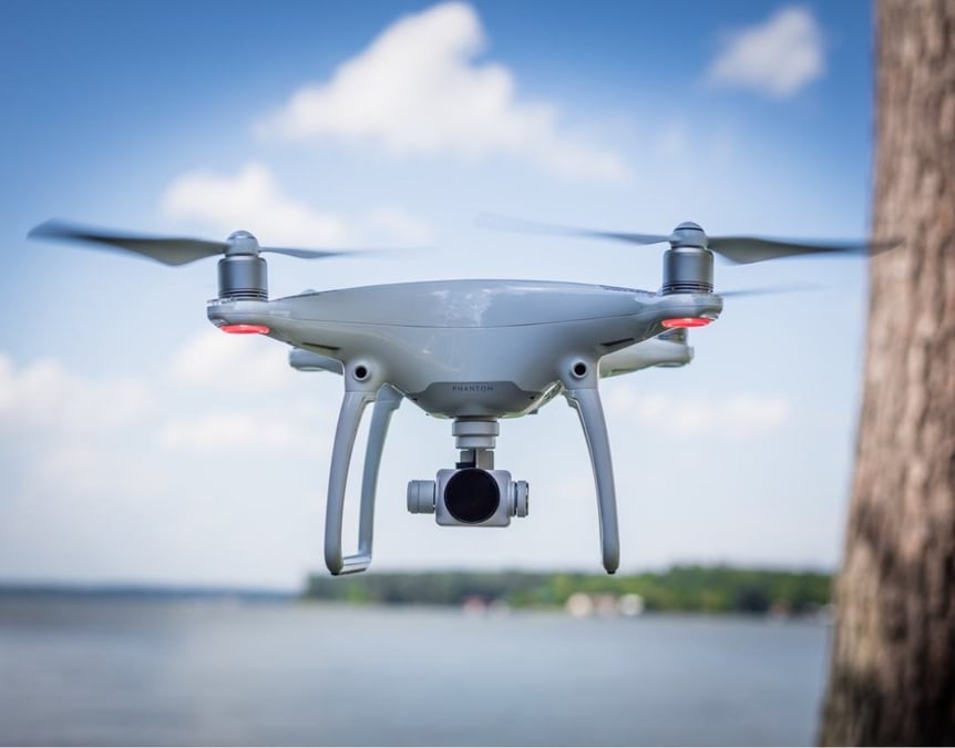 Les drones deviennent un outil indispensable pour de nombreux secteurs d'activités.