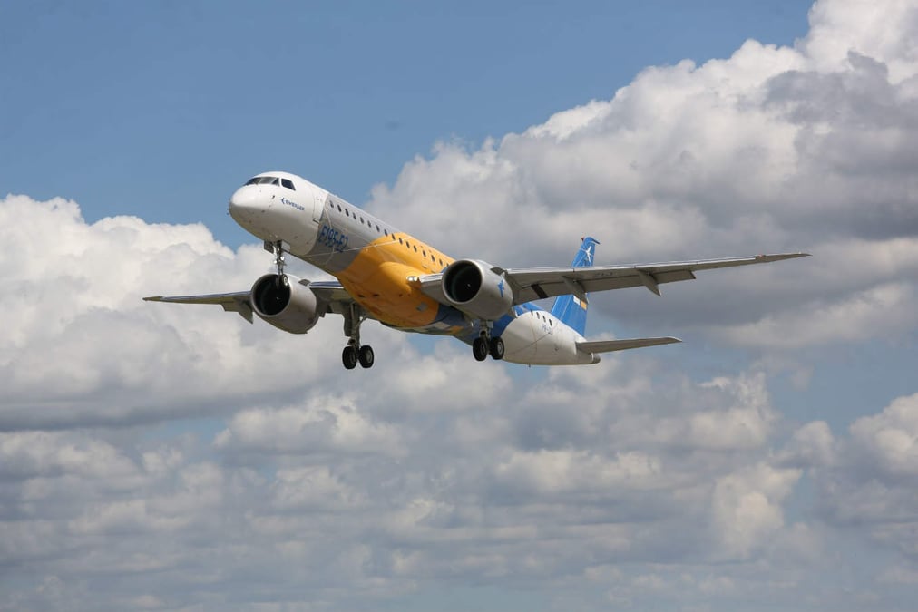L'Embraer E195-E2 lors de son premier vol, le 29 mars 2017.