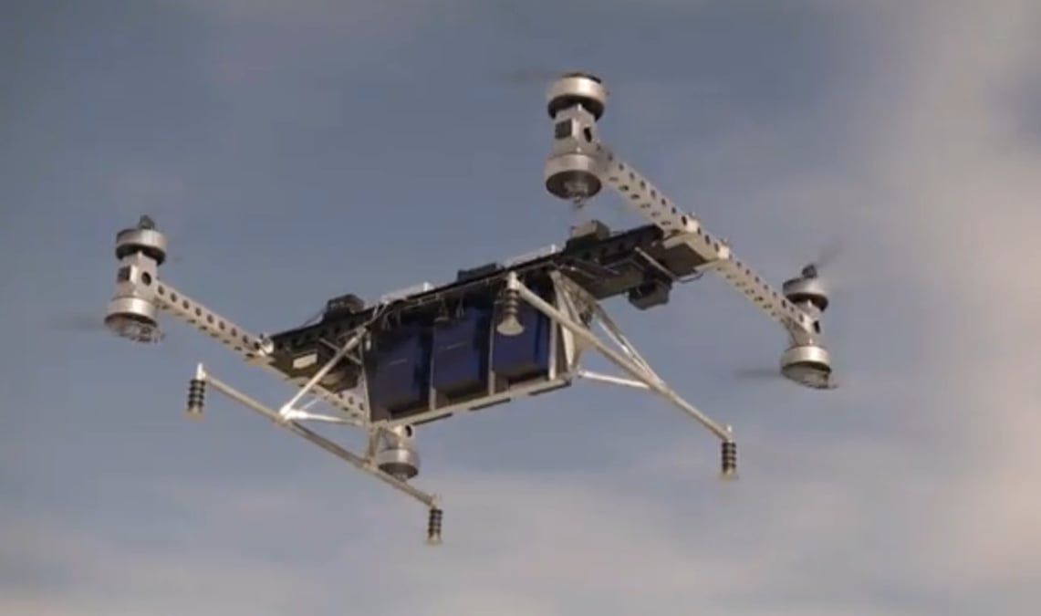 Le CAV de Boeing, aéronef à propulsion électrique qui peut transporter jusqu'à 225 kg de charge utile.