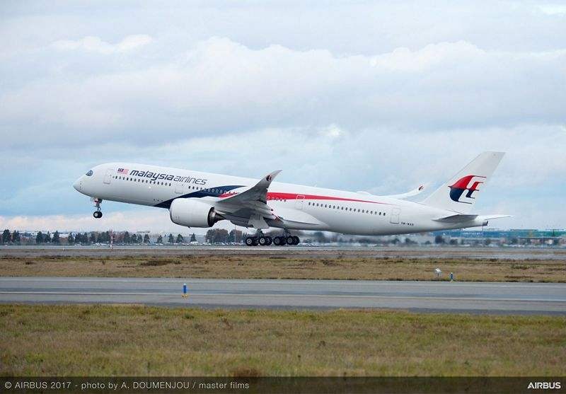 A350-900.