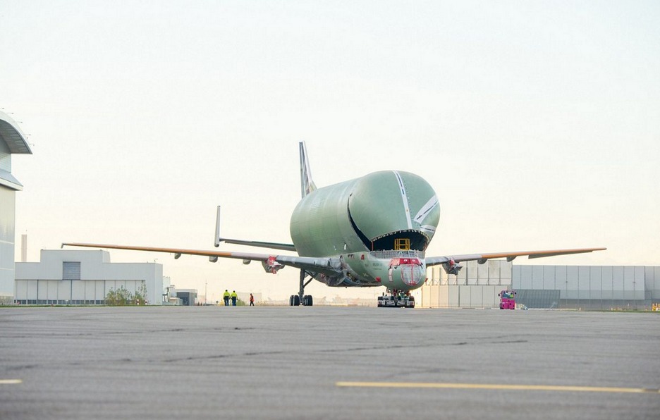 BelugaXL.