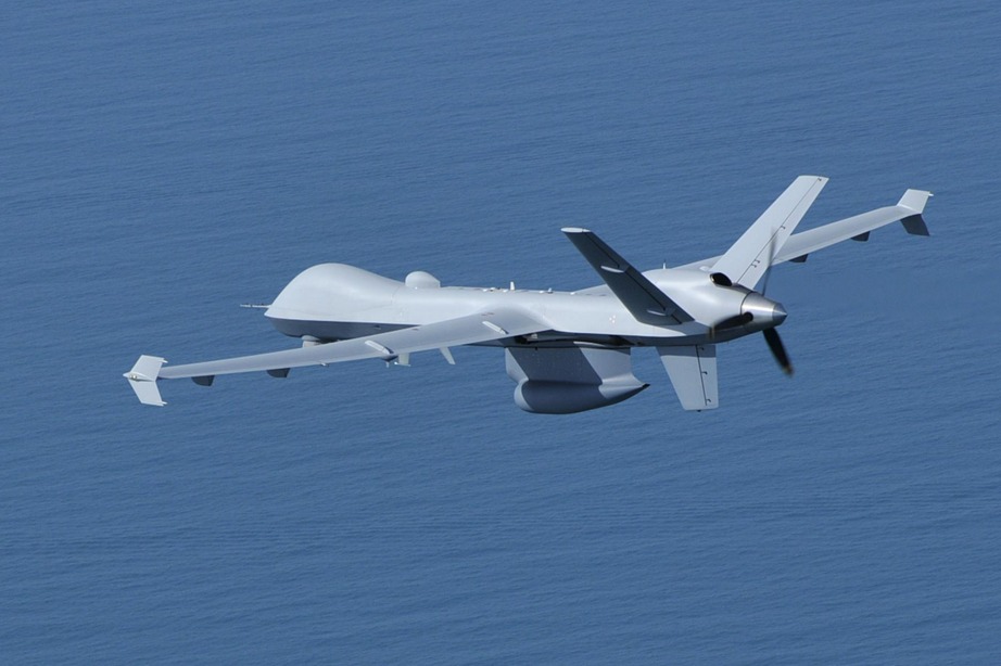 Le MQ-9 peut être équipé pour la surveillance maritime.