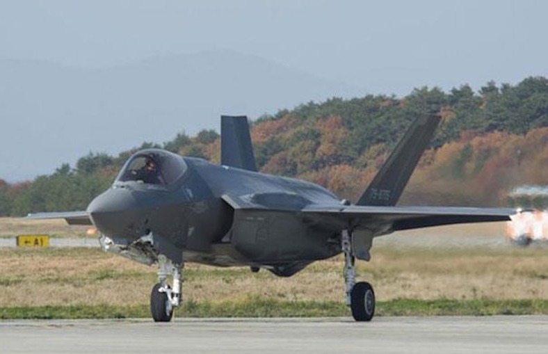 Le premier F-35B produit au Japon sera contrôlé aux Etats-Unis avant d'être livré à la force aérienne d'autodéfense japonaise.