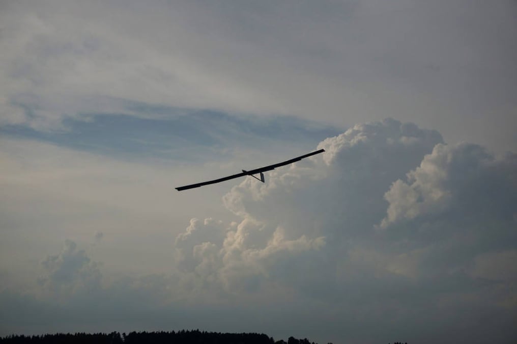 Le drone Atlantik Solar est entièrement recouvert des panneaux solaires.
