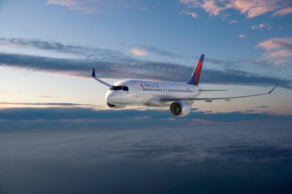Bombardier CS100.