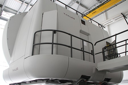 Thales a déjà livré cinq simulateurs de vol A400M FFS.