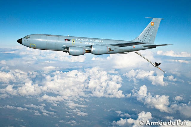Les C-135 français pourraient entraver l'autonomie stratégique des forces armées.