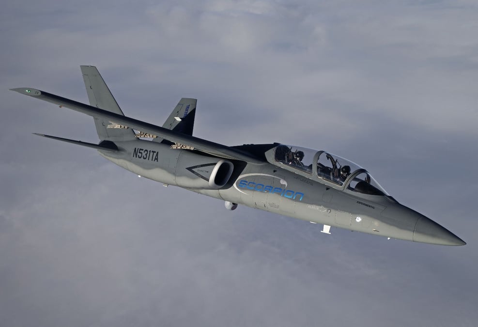 Le Scorpion pourrait être acheté par l'Arabie Saoudite. L'appareil sera évalué par l'US Air Force dans le cadre d'une campagne d'essais en vol qui débutera en août de cette année.
