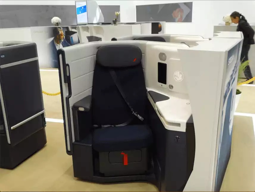 ClasseaffairesAirFranceA350 (1)