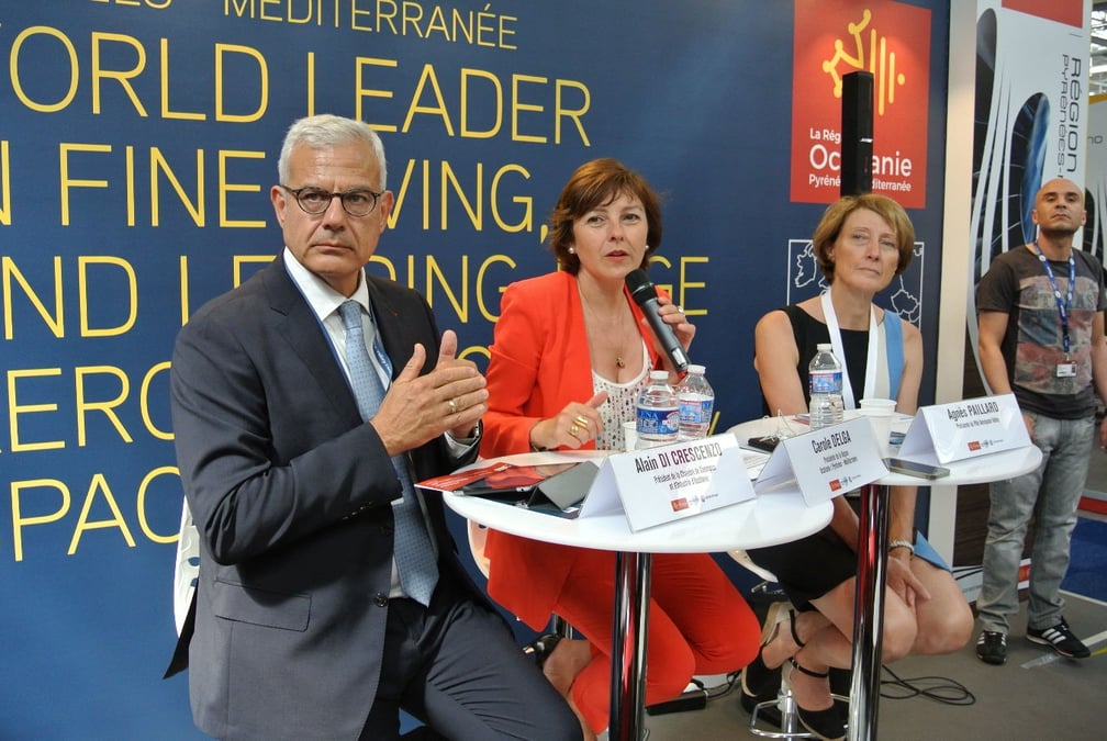 De gauche à droite : Alain Di Crescenzo, président de la CCI Occitanie, Carole Delga, présidente de la Région Occitanie et Agnès Paillard, présidente d'Aerospace Valley.