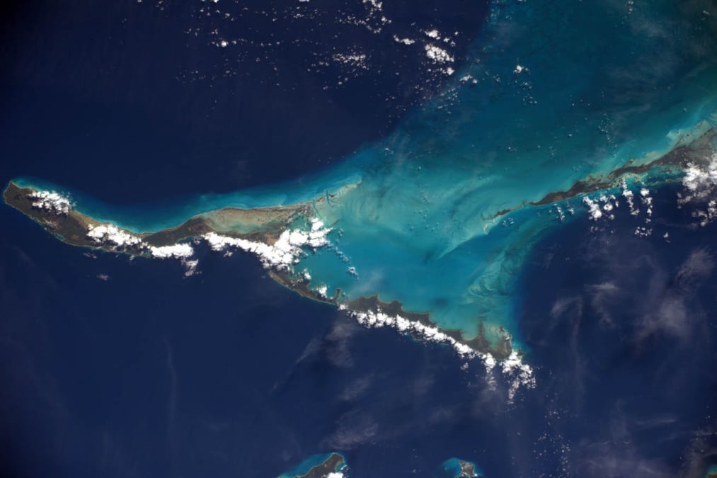 Long Island, aux Bahamas, vue depuis l’ISS.