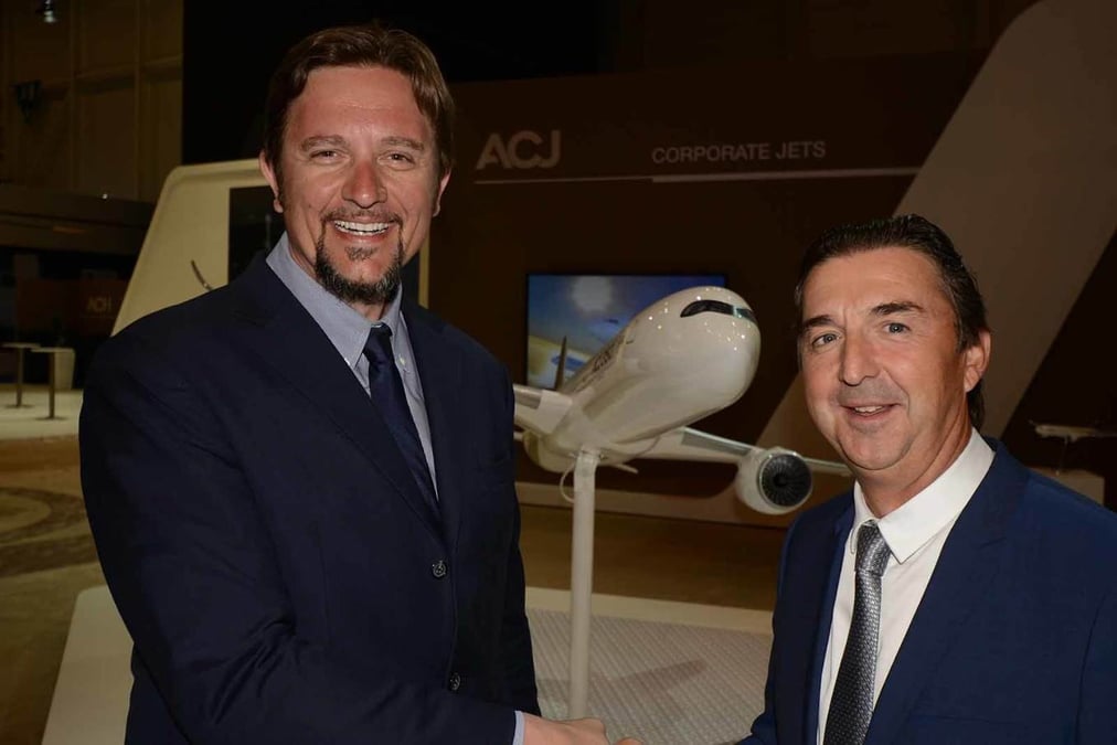 De gauche à droite : Pascal Jallier de Sabena Technics et Benoît Defforge d'Airbus ACJ.