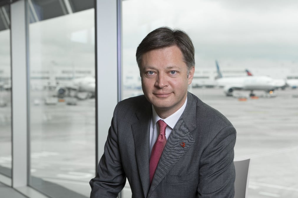 Arnaud Feist, CEO de Brussels Airport, tire le signal d'alarme: les clients de l'aéroport ont besoin d'un cadre juridique stable.