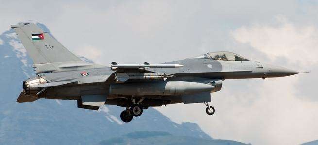 Des F-16 jordaniens ont abattu un drone.
