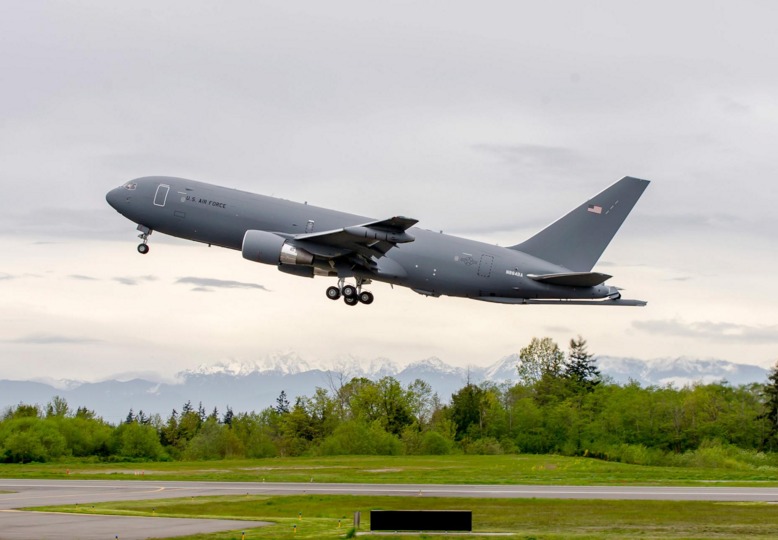 Trois KC-46 ont été produits.