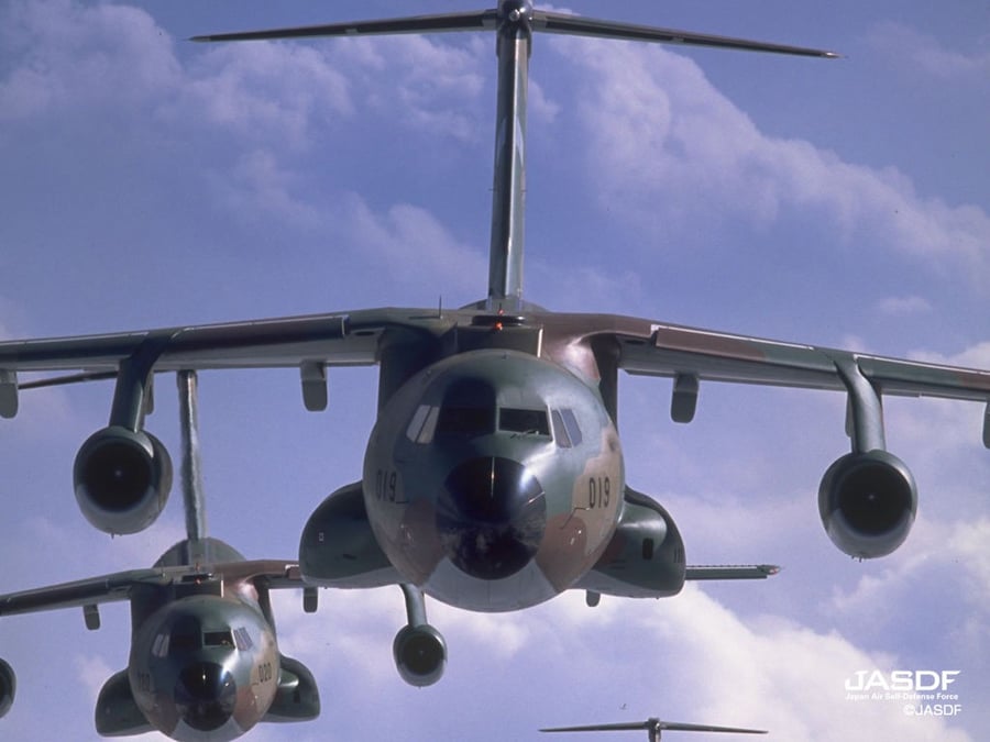 Les Kawasaki C-1 seront progressivement remplacés par leur successeur, le Kawazaki C-2.